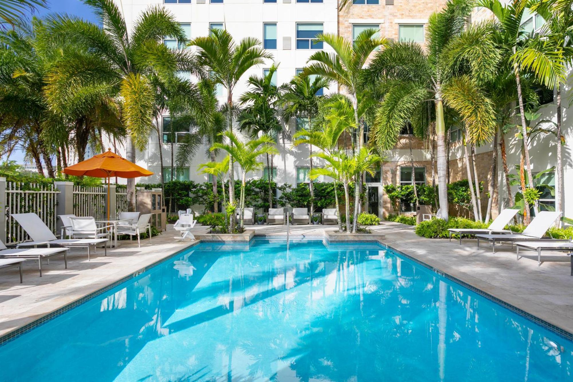 Отель Hyatt House Сан-Хуан Экстерьер фото