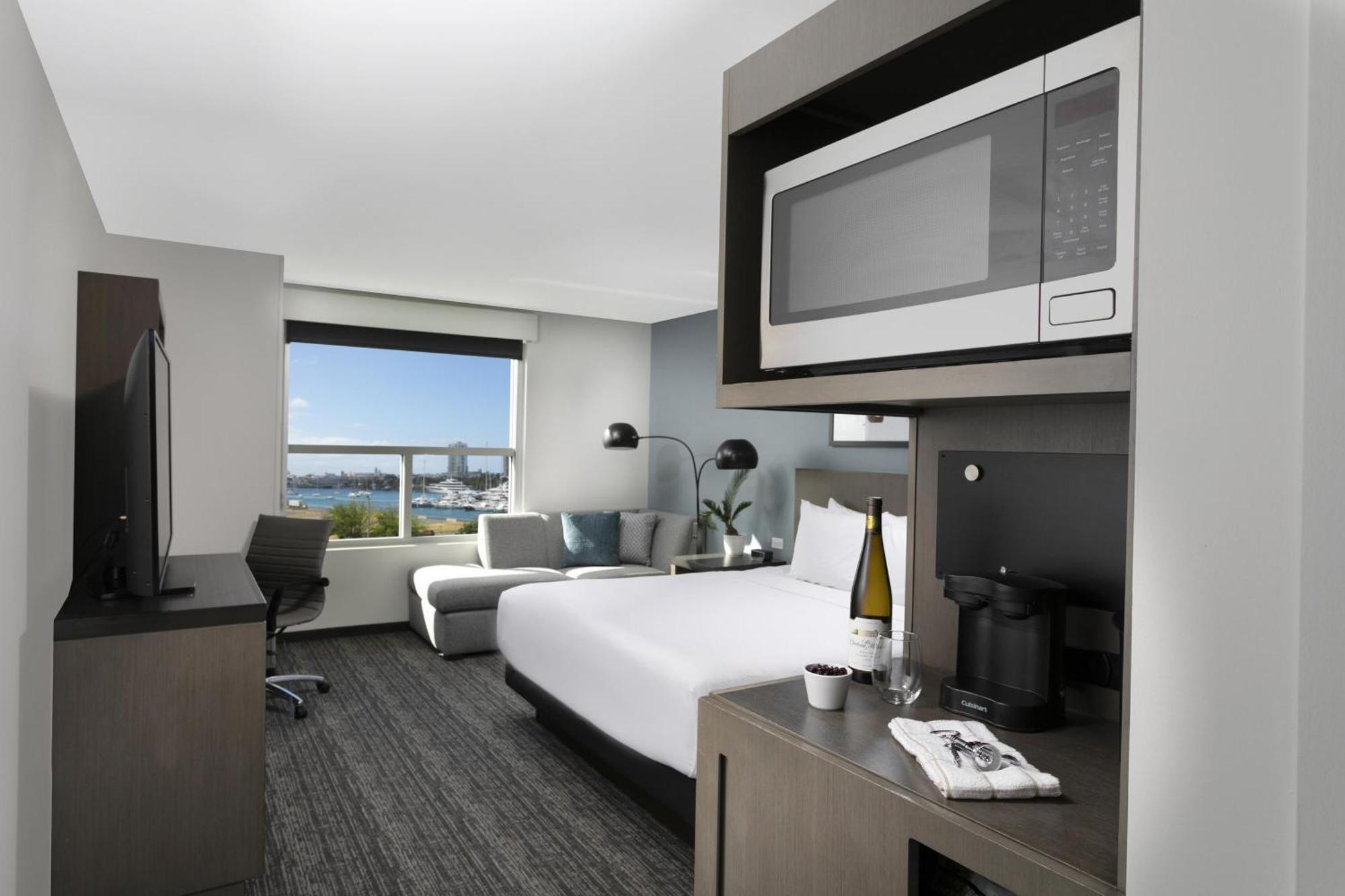 Отель Hyatt House Сан-Хуан Экстерьер фото