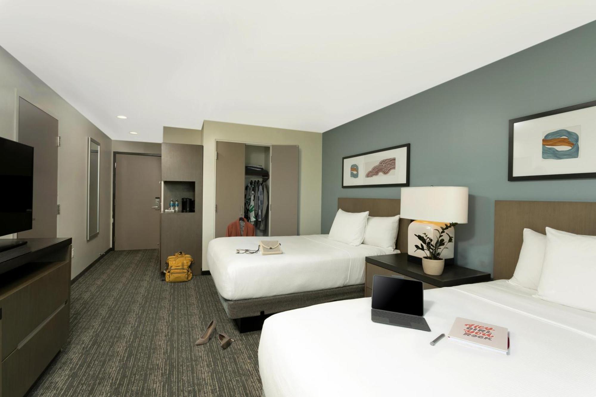 Отель Hyatt House Сан-Хуан Экстерьер фото