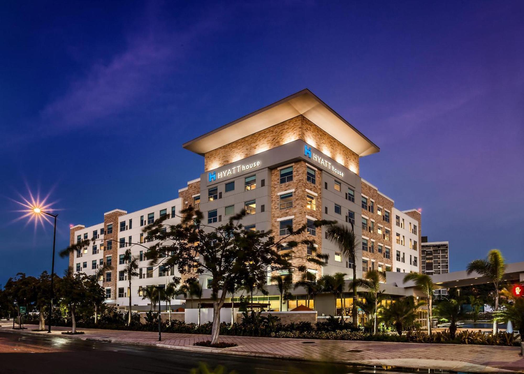 Отель Hyatt House Сан-Хуан Экстерьер фото